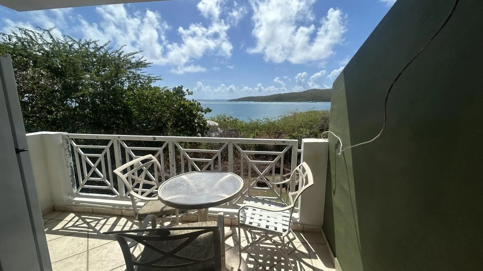 Apartment Costa Bonita Villas - Bldg 15 - Ocean View Studio - Resort Pool - Culebra, Pr